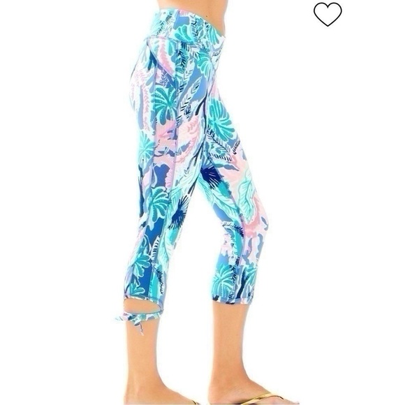Lilly Pulitzer 21” Luxletic Gemma Weekender Cropped Legging Multi Jet Stream - Picture 8 of 8